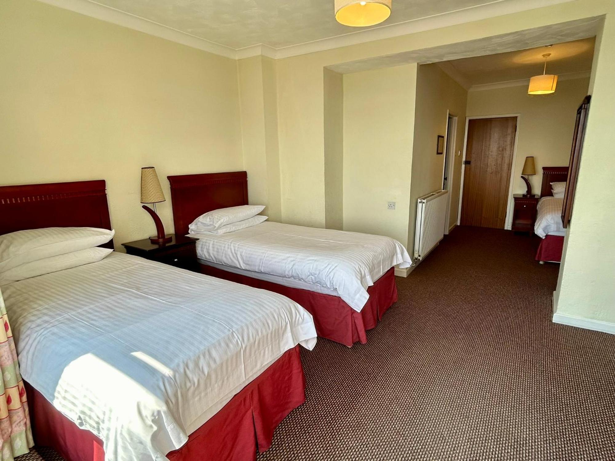 Bay View - Seafront, Sandown - Free Car Ferry For Bookings Of 3 Or More Nights, Subject To Availability Exterior photo