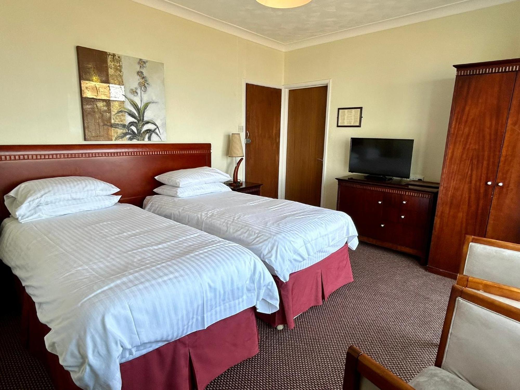 Bay View - Seafront, Sandown - Free Car Ferry For Bookings Of 3 Or More Nights, Subject To Availability Exterior photo
